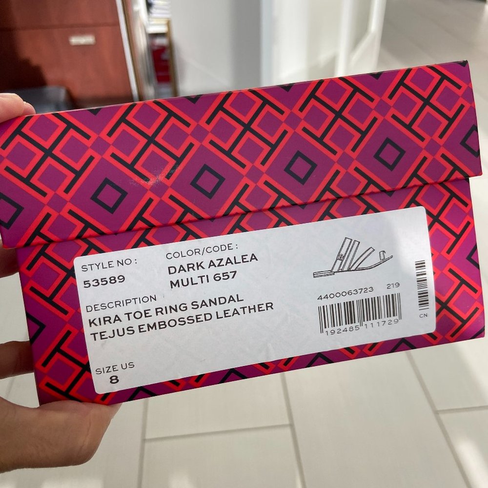 Tory Burch- Kira Toe Ring sandal size 8